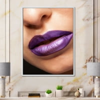 Дизайнарт 'близък изглед на момиче устни с лилаво червило' модерна рамка платно стена арт принт